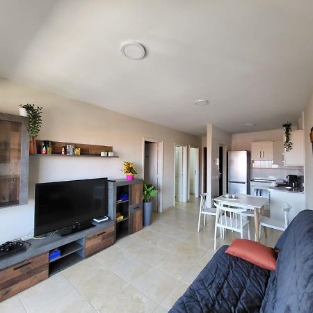 Apartamento Centrico En Candelaria, Con Piscina. Apartment Santa Cruz de Tenerife Bagian luar foto