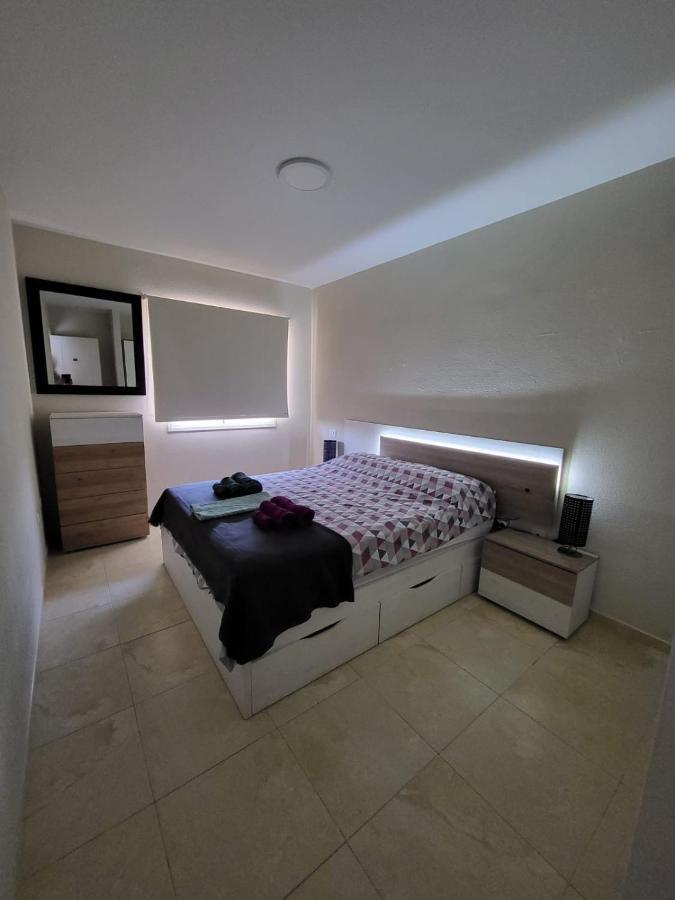 Apartamento Centrico En Candelaria, Con Piscina. Apartment Santa Cruz de Tenerife Bagian luar foto